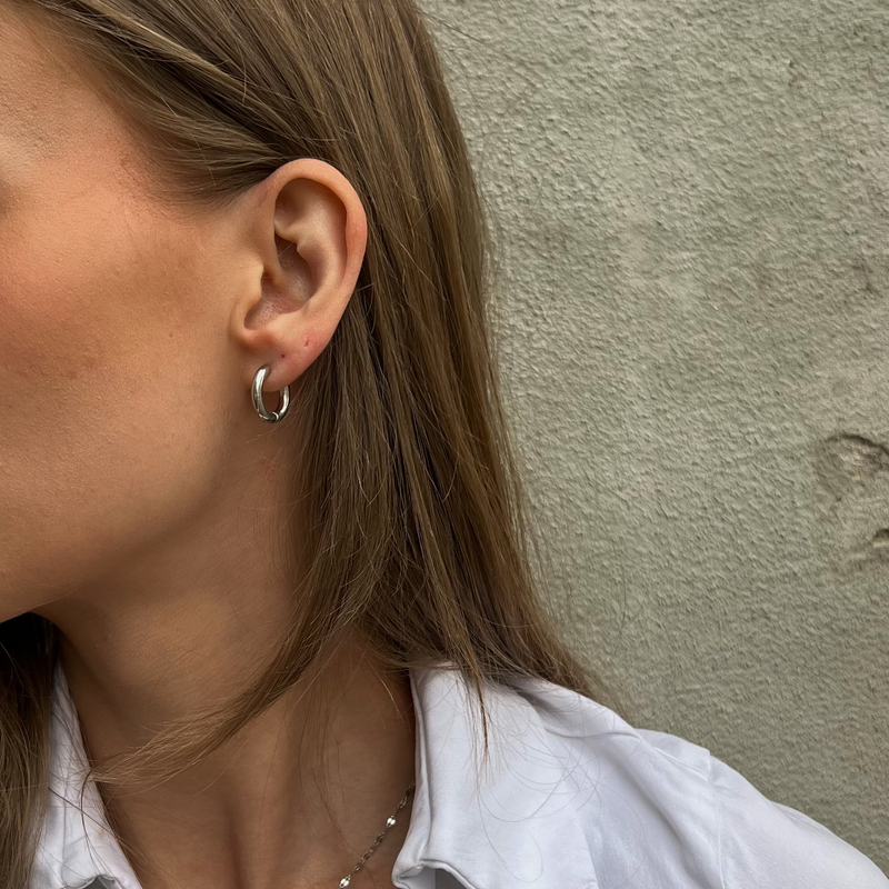 Small hoops 10mm